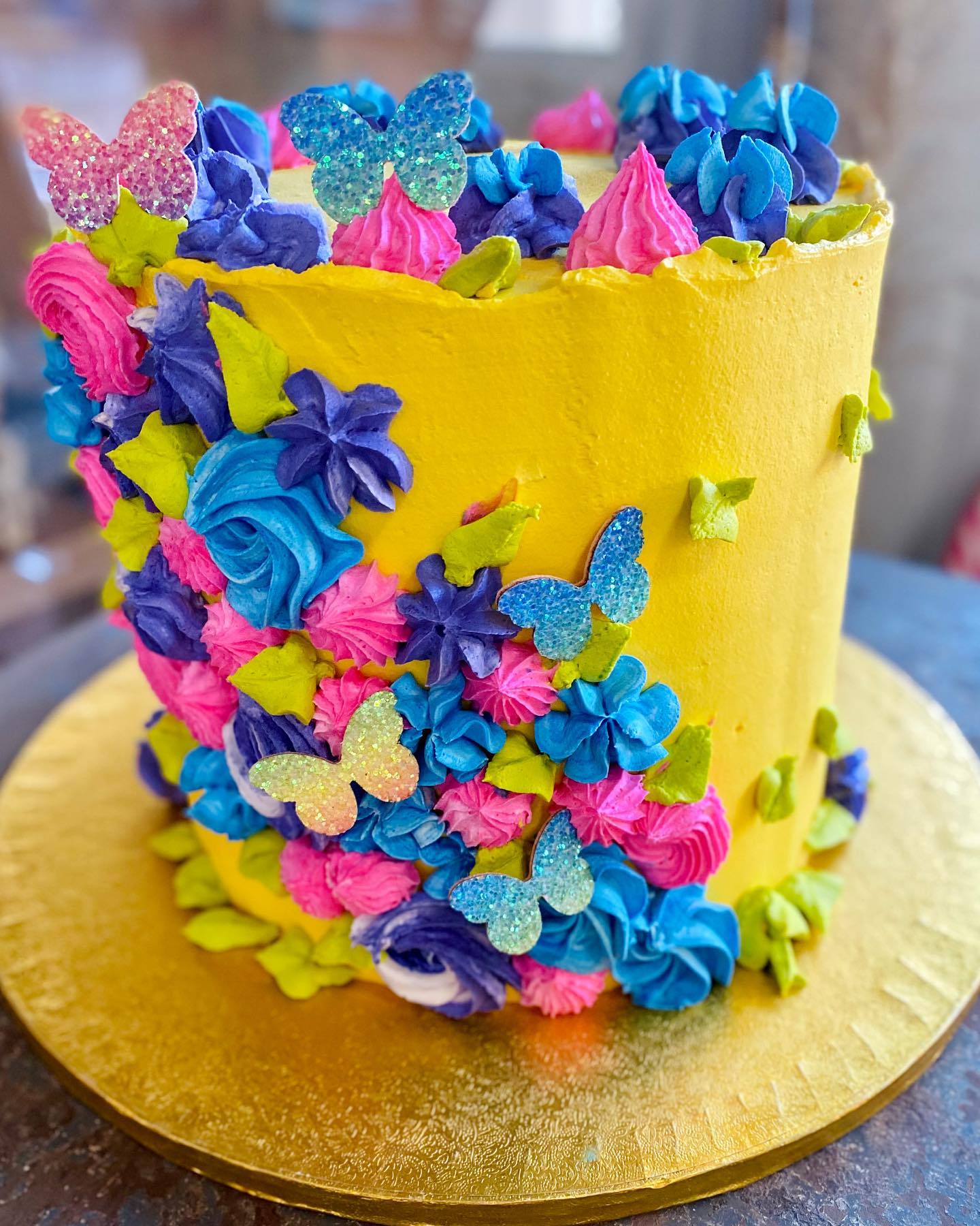 What a beauty 😍🤩 #customcakes #dolcepastellocakes #tucsonaz #besttresleches