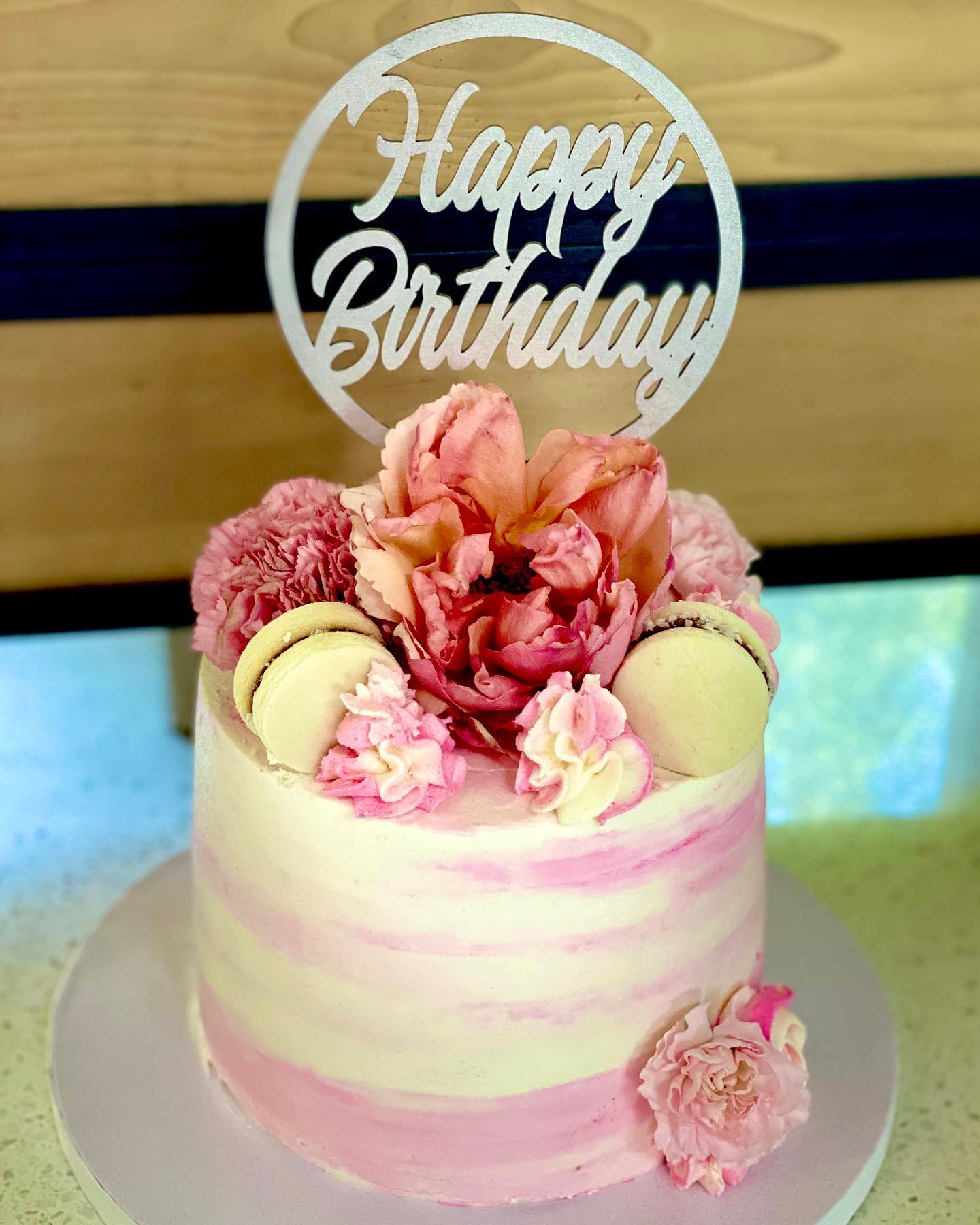 Rosé and Mimosas 🫶🏻 #flowers #hbd #tucson #flowers #decoration #inspiration #tucsonarizona #bestoftucson #dolcepastello #dpcakes #homeofthetresleches #best #thebest #delicious